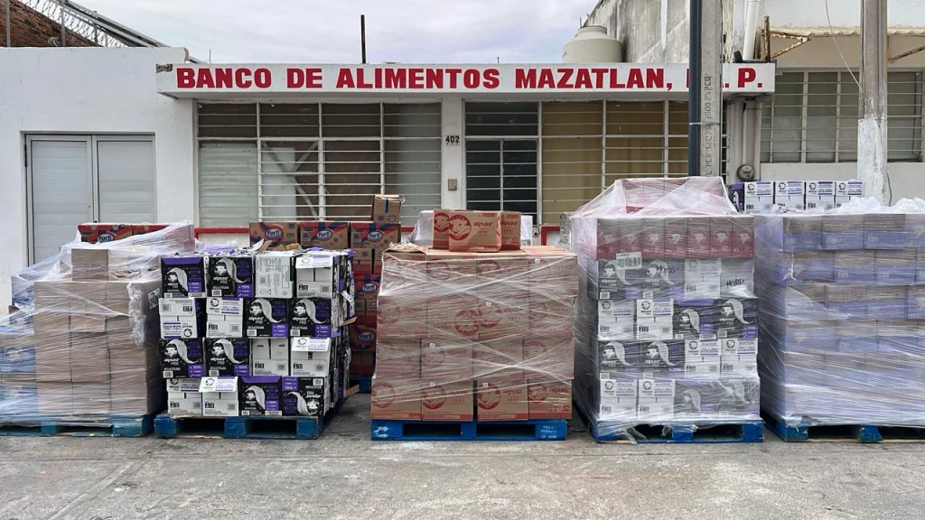 Invitan a empresas y escuelas a participar en campaña Bigotes de Leche 2026