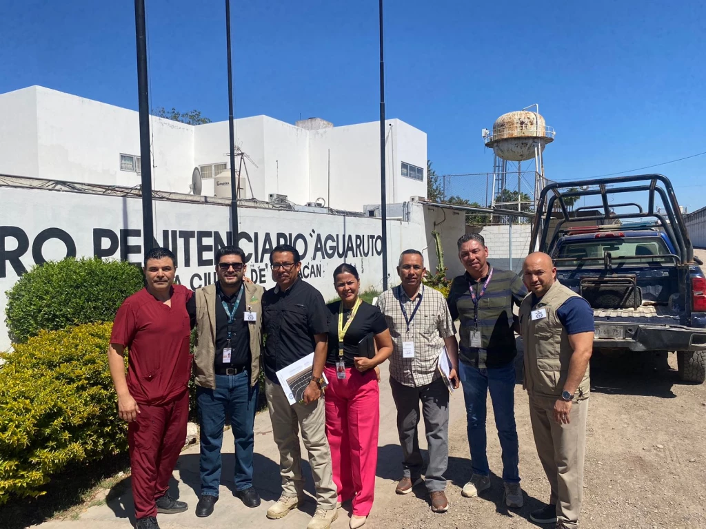 Llega la Caravana de la Salud al Penal de Aguaruto en Culiacán