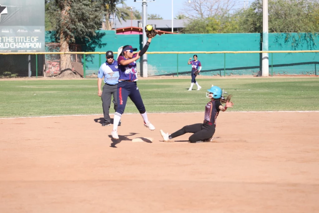Sinaloa en Softbol logra boletos al Nacional CONADE 2026 en Juvenil Menor femenil y varonil