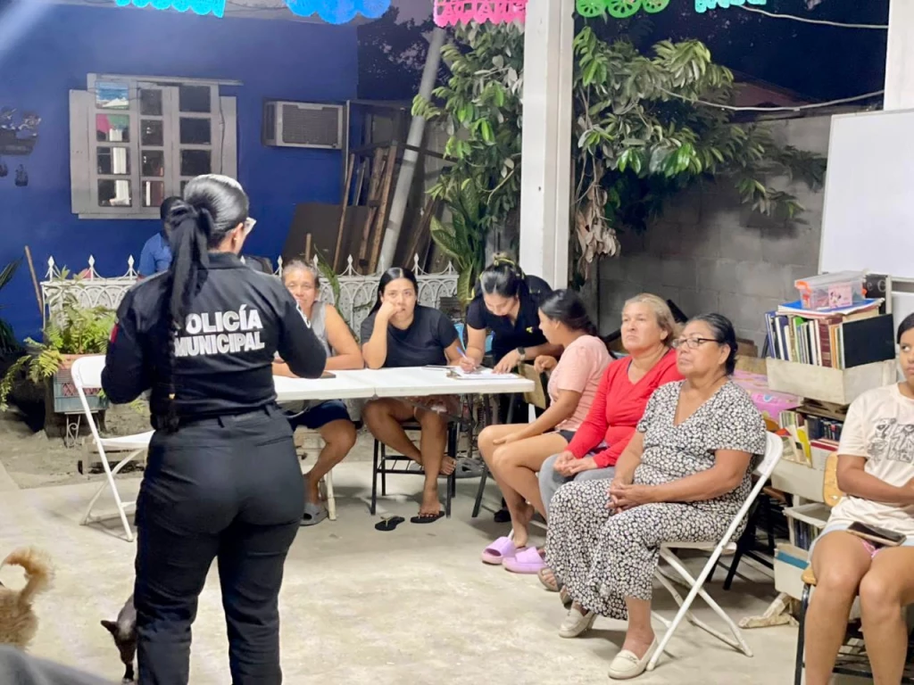 Se integran nuevos comités vecinales y seguri - chats