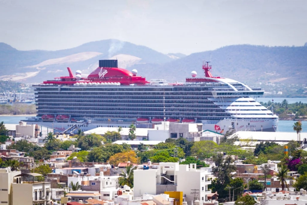 Recibe Mazatlán por primera vez al crucero Brilliant Lady