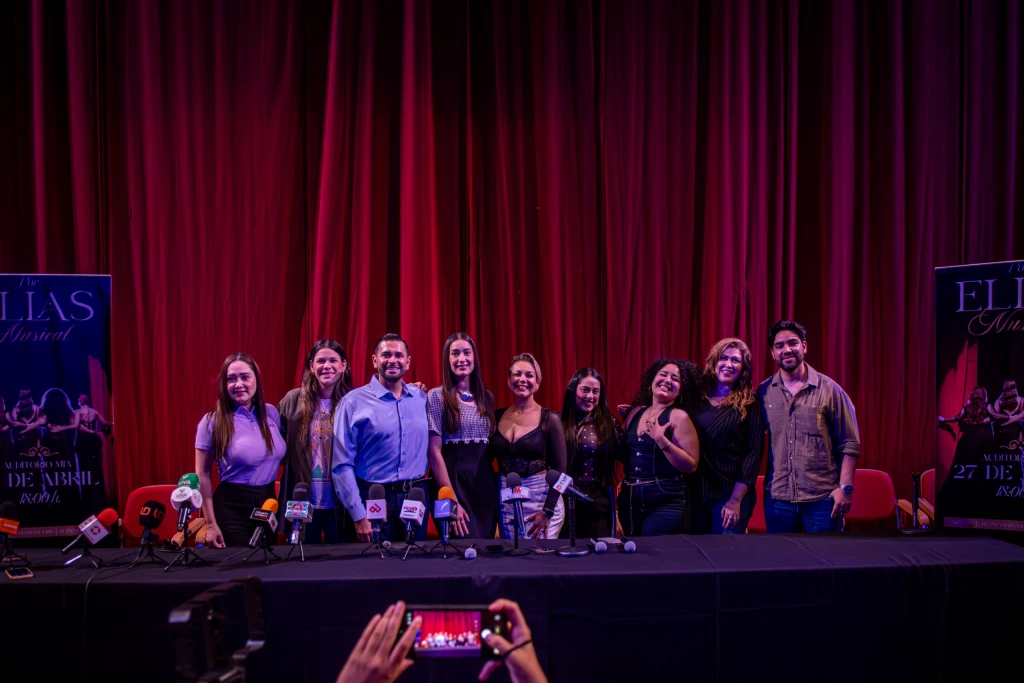 El Instituto Municipal de Cultura el musical “Por Ellas”