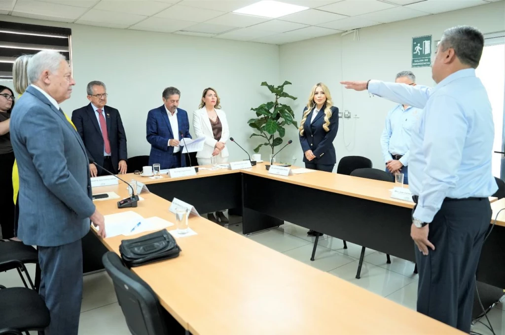Comisión de Fiscalización comunica al Pleno de la designación de Ignacio Campa como encargado de la Unidad Técnica de Evaluación
