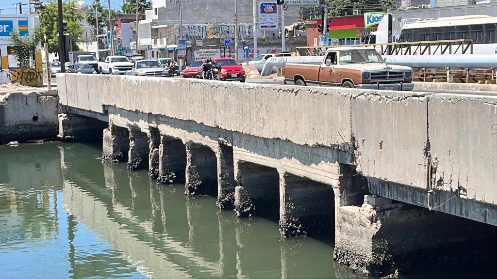 Es urgente que se repare el Puente Juárez de Mazatlán