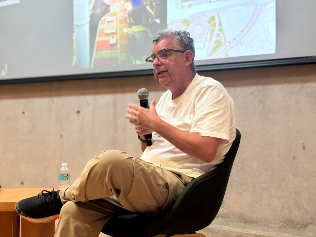 Carlos Mario Rodríguez: El urbanismo como herramienta para reconstruir la paz y la equidad social