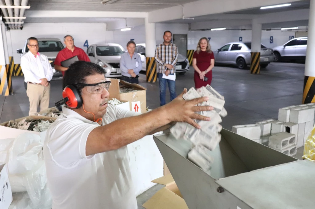 Aprueba el INE en Sinaloa la destrucción de mas de 45 mil credenciales para votar