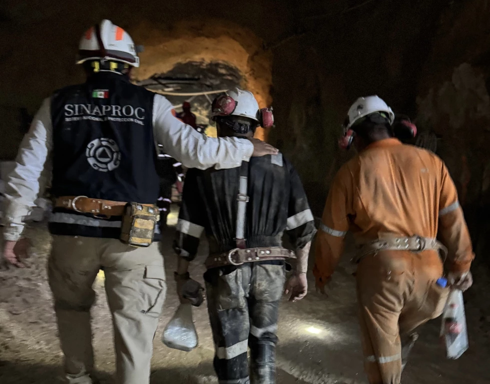 Localizan sin vida al último trabajador atrapado en la mina Santa Fe, en El Rosario