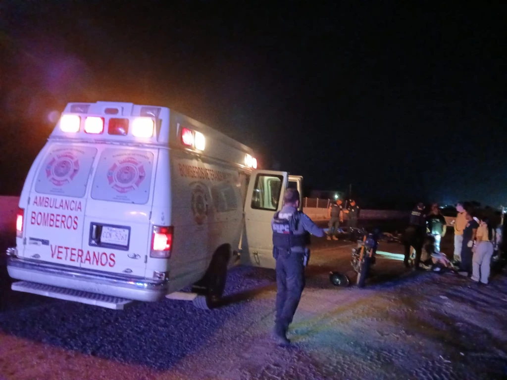 Choque entre motociclistas deja una persona sin vida y otra más herida en Mazatlán