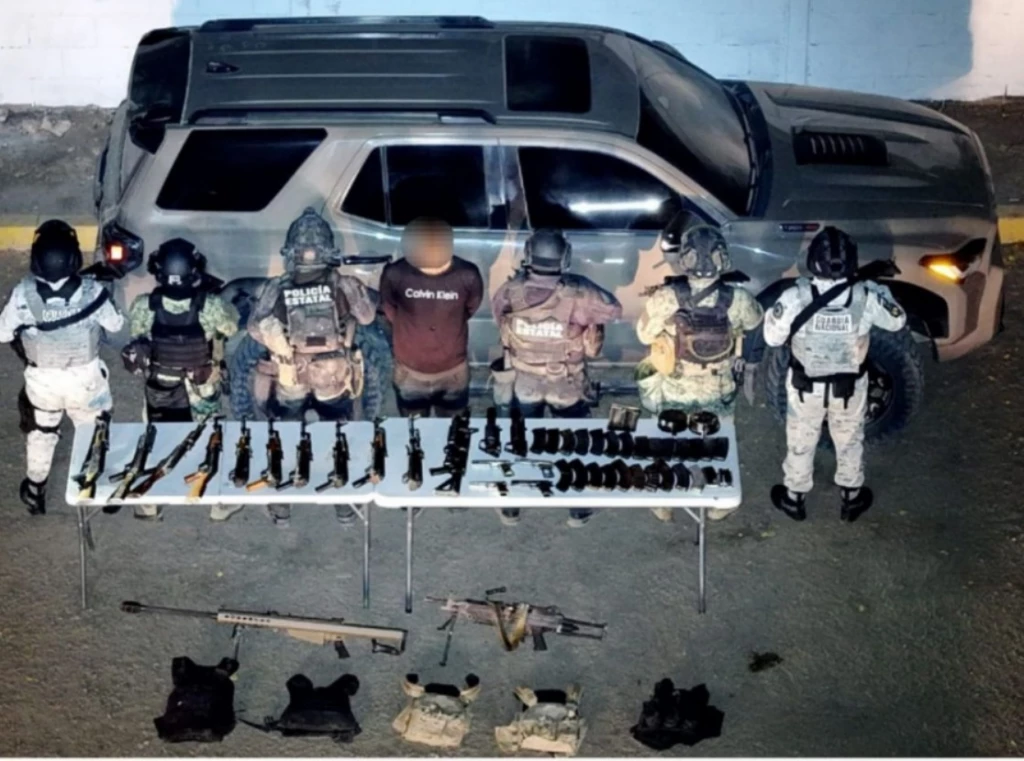 Detienen a civil armado con fusil Barrett en Culiacán