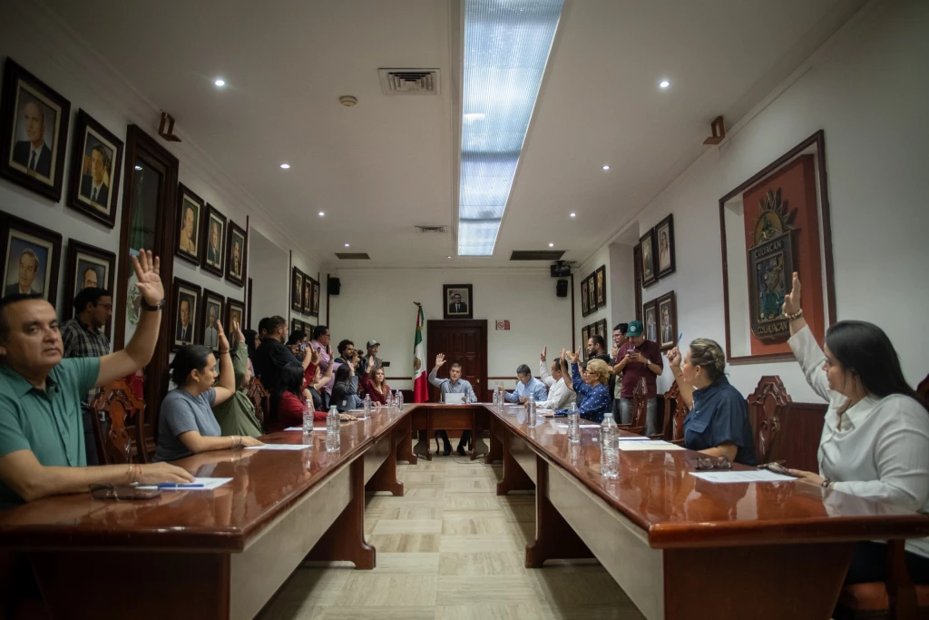 Cabildo de Culiacán aprueba licencia temporal del alcalde Juan de Dios Gámez