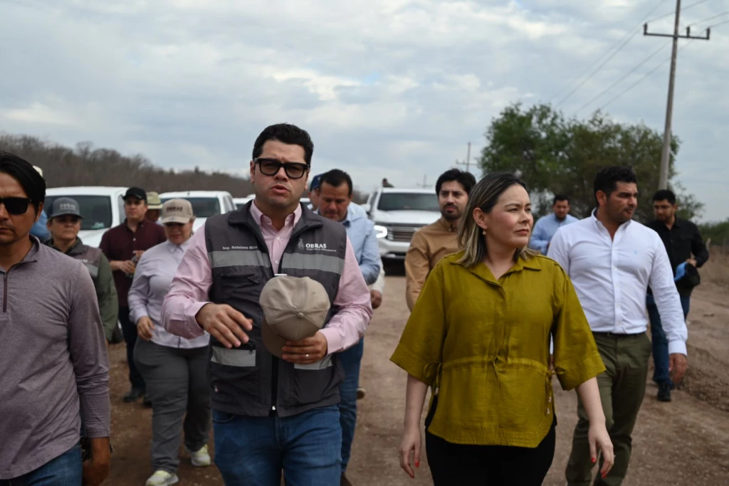 Supervisa Yeraldine Bonilla obras públicas de Mocorito