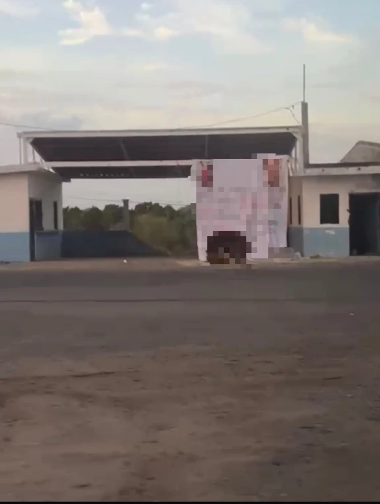 Encuentran dos cuerpos mutilados dentro de una tina en el crucero de Chametla