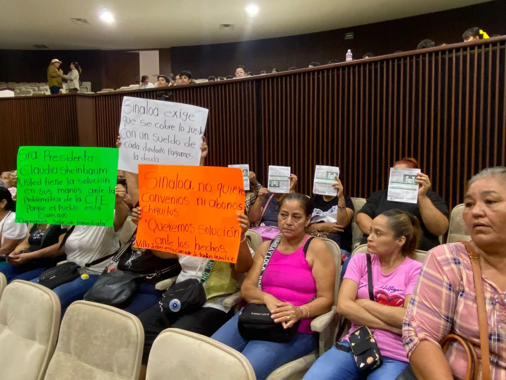 Vecinos de Villa Juárez denuncian abusos por la CFE