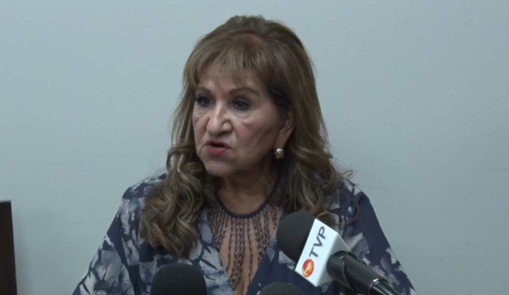 Sin definir la fecha Tere Guerra para solicitar licencia