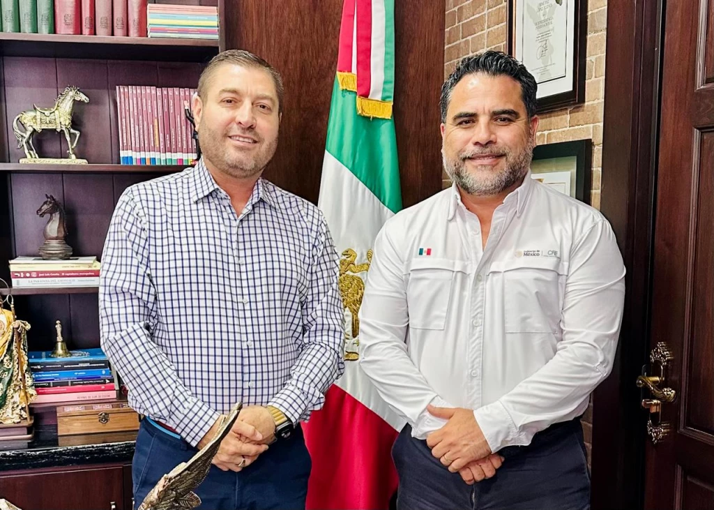 Alcalde José Paz López gestiona atención de la CFE en comunidades de Badiraguato