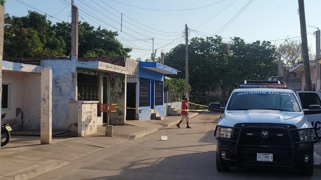 Atacan con explosivos dos puntos de Mazatlán; en un negocio de sushi y una vivienda