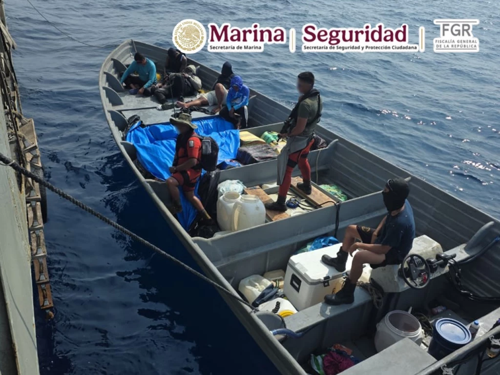 En la costas de Chiapas y Oaxaca detienen a 13 personas y decomisan 4t de cocaína