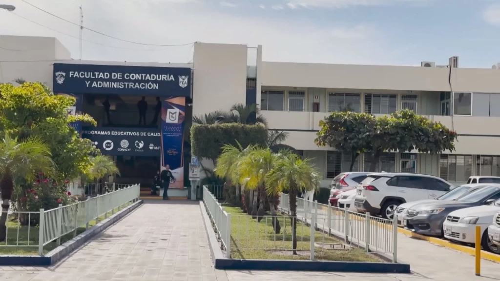 Se preparan en la UAS para el uso de tecnologías y capacitación docente