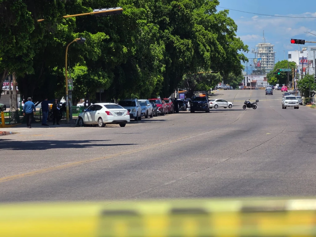 Ejecutan a dos hombres frente al Palacio de Gobierno de Sinaloa