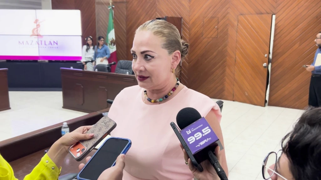 Solicita regidora que se dé apoyo a familiares de víctimas de feminicidios en Mazatlán