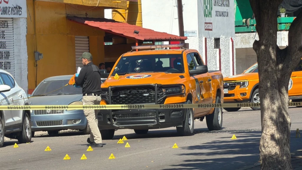Atacan a balazos a Coordinador de Protección Civil de Mazatlán
