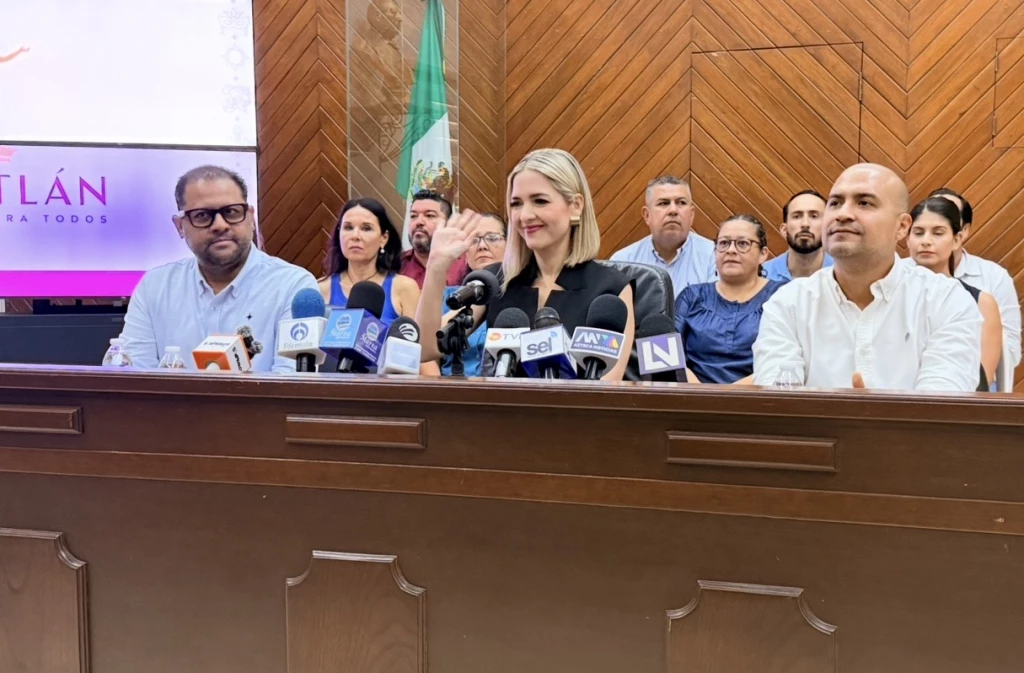 Regreso con los ánimos renovados para seguir trabajando por el Bienestar de Mazatlán: Estrella Palacios