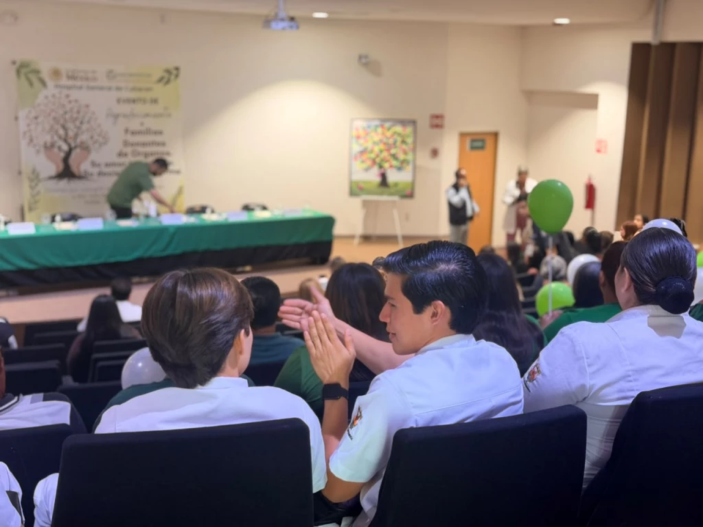 Reconocen a familias de donadores de órganos