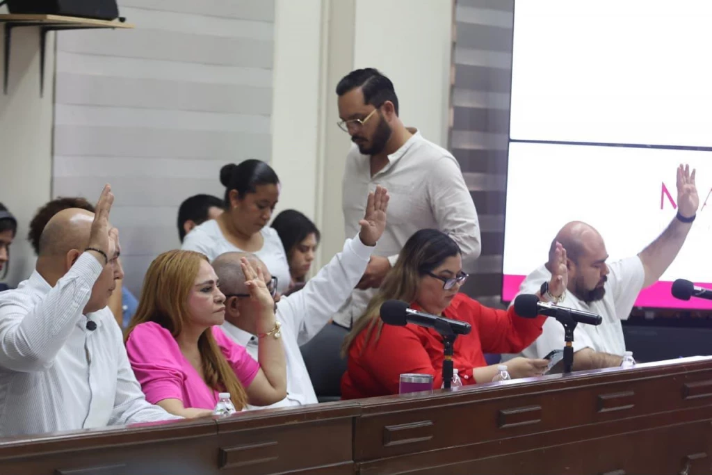 Proponen regidores que haya comparecencias periódicas de funcionarios municipales