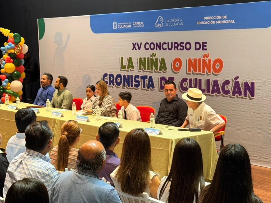 Premian a 10 niños cronistas en Culiacán