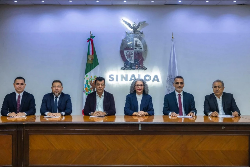 Gobernadora Graciela Domínguez toma protesta a seis nuevos funcionarios del Gabinete Estatal