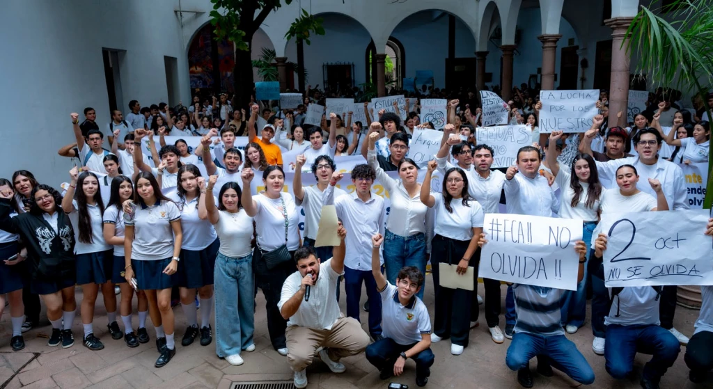 "2 de octubre no se olvida" exigencia en defensa de la educación pública