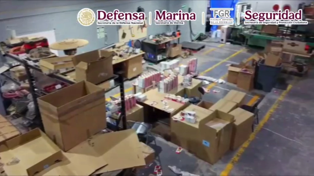 Aseguran 60 toneladas de cigarros apócrifos en bodega utilizada en su fabricación