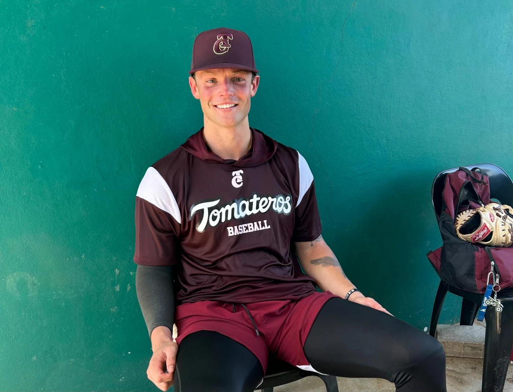Seth Shuman y Tony Rossi reportaron a entrenamiento de Tomateros