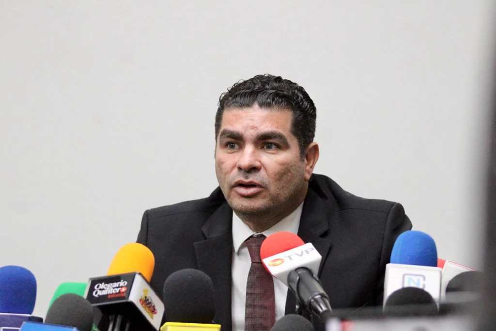 Rompe diálogo gobierno de Graciela Domínguez, con diputados señala Rodolfo Valenzuela