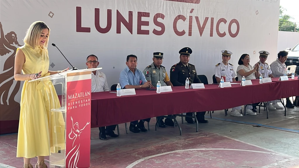 Entrega Gobierno de Mazatlán obra de rehabilitación de dos aulas en primaria de El Castillo