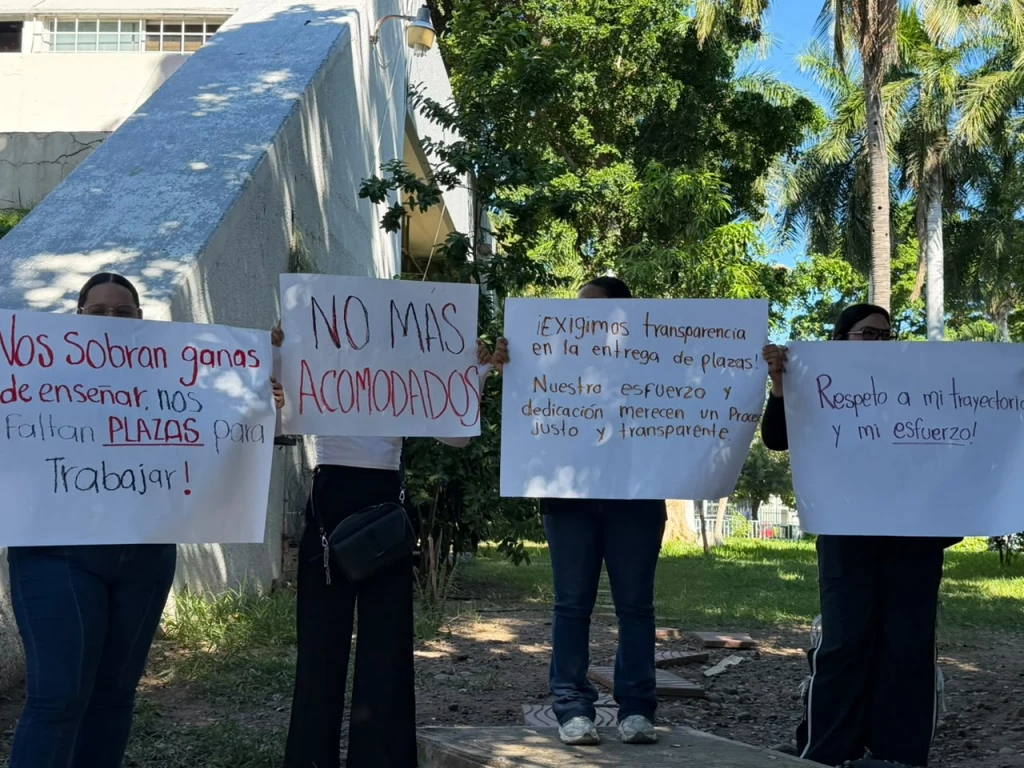 Denuncian maestras irregularidades en la SEPyC