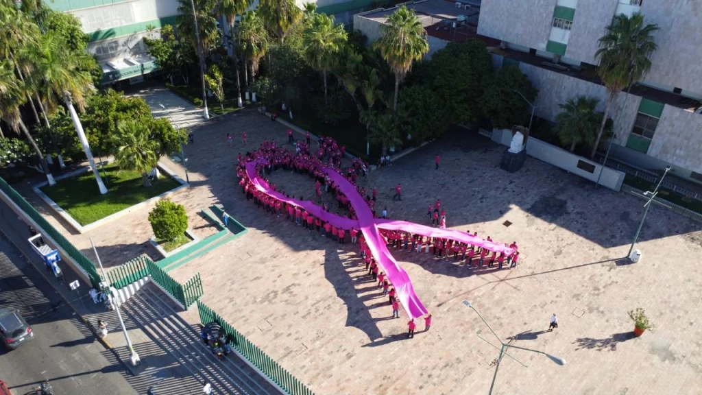 IMSS llama a la prevención del cáncer de mama