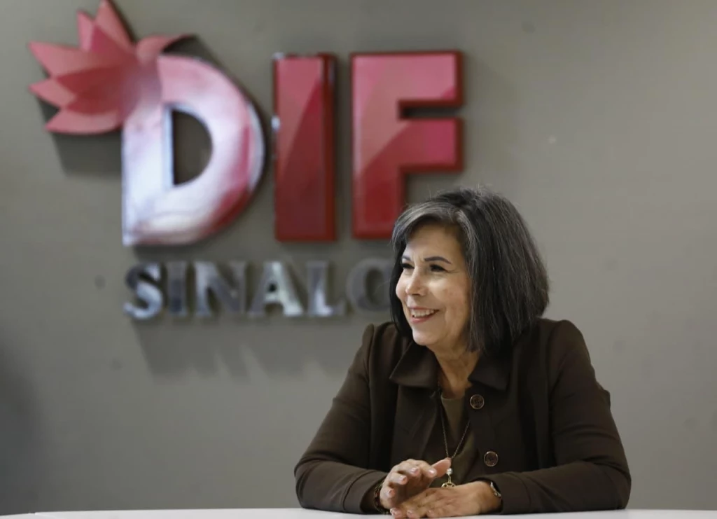 Gobernadora pide buen desempeño en el DIF