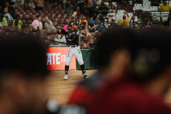 Debut soñado de Rosman Verdugo con tomateros