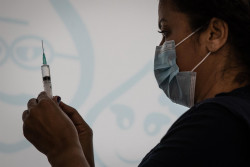 Autorizan el uso de emergencia de vacuna Soberana contra Covid-19 en México