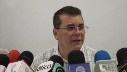 Confía Alcalde de Mazatlán que entrega del puente de El Quelite no se retrasará