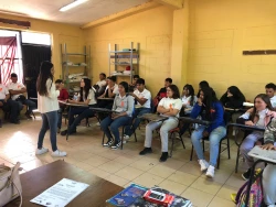 Imparte Seguridad pública platica sobre los tipos de violencia