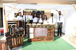 Realizan VI Feria de Emprendedores 2022 en Preparatoria Villa Unión