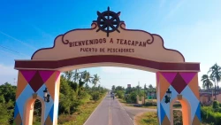 Presume Escuinapa coloridas casas del puerto de Teacapán