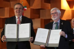 México y EEUU firman Declaración de Amistad por bicentenario de relaciones