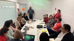 Personal de SEMujeres recibe capacitación de INMUJERES