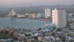 Mazatlán prepara colocación de 7 paradores turísticos en el malecón