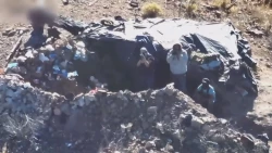 Supuestos integrantes de los "chapitos" disparan a dron en la frontera de Sonora con Arizona