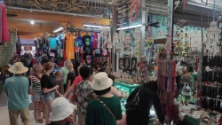 "Respira" el mercado "Pino Suárez", en Mazatlán, con fin de semana largo
