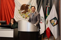Cero discriminación laboral, reconocimiento y compromiso para nuestros y nuestras adultos mayores: Kiko Munro